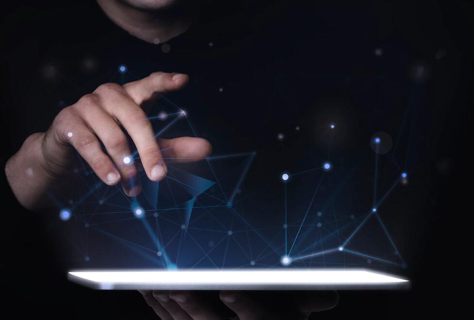 跨年演唱会杨幂刘恺威表演是82：17吗如果不是,是什么 杨幂演唱会